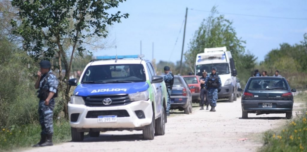 Joven Carbonizado En Un Descampado Tendr A Entre Y A Os